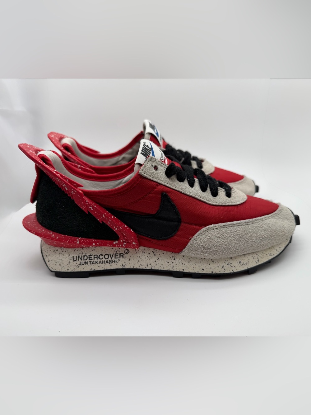 Nike x Daybreak Undercover University Red & Black Low-Top Sneaker